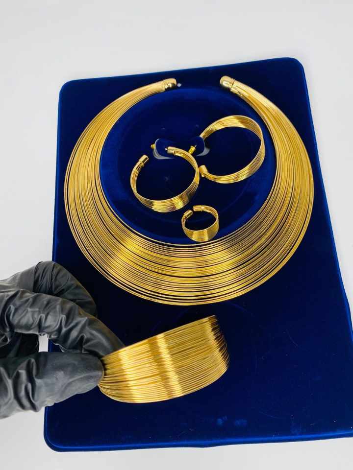 Mira's collection Jewelry Case