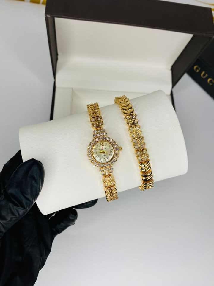 Mira's collection Watch and Bracelet Combo